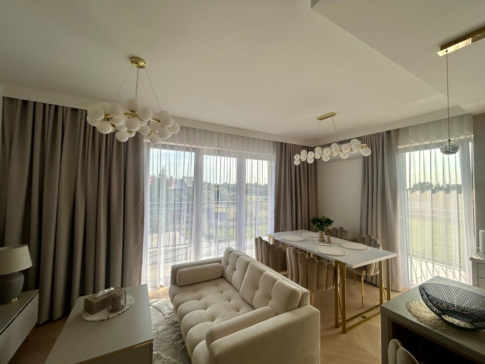 Nowoczesne dekoracje okien – trendy 2026